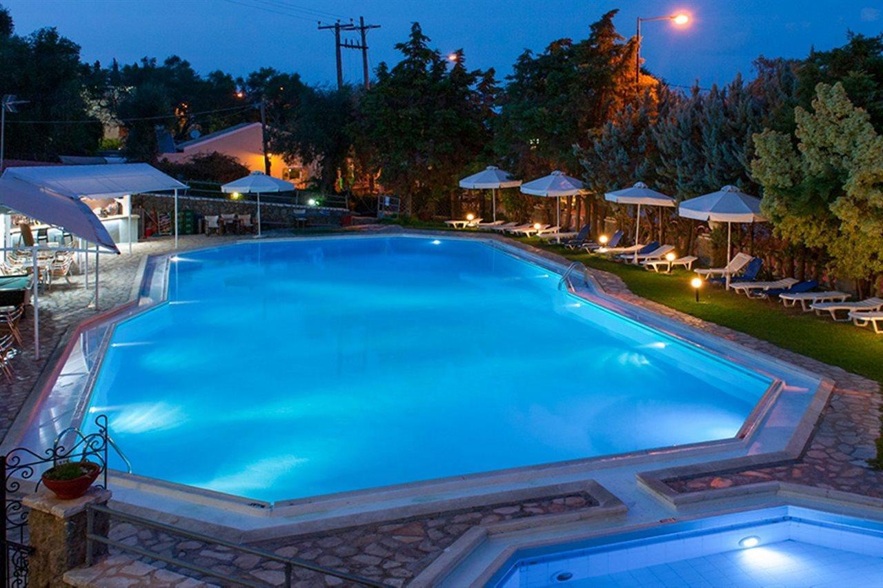 Corfu Village (Adults Only) Agios Ioannis Peristerion Exterior foto